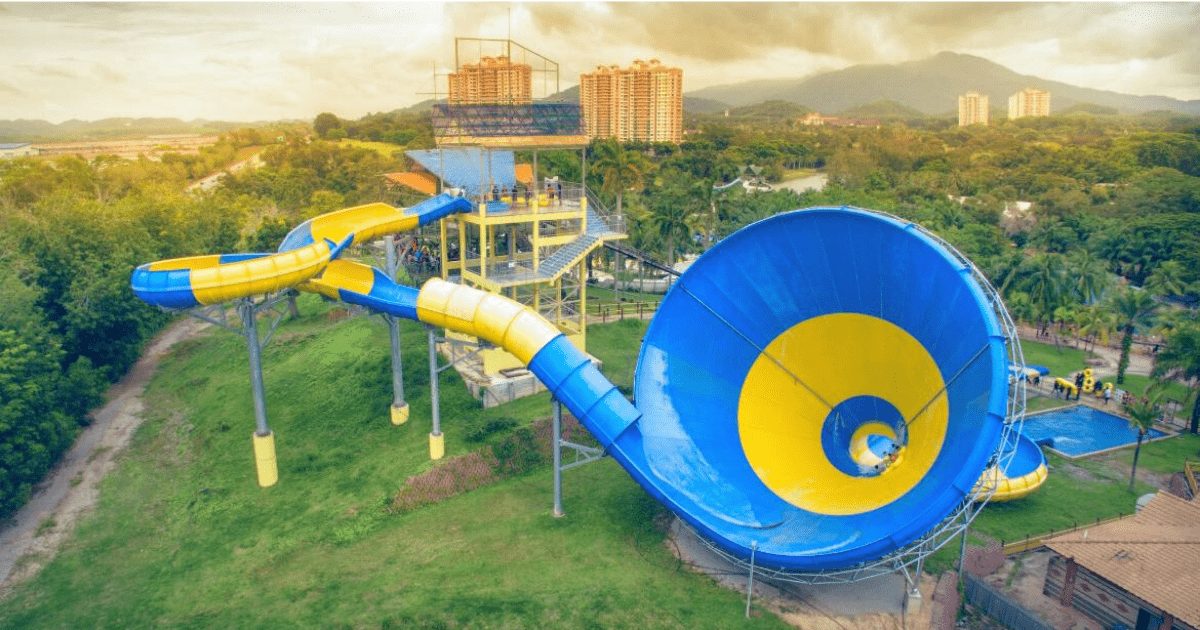 A’ Famosa Water Park