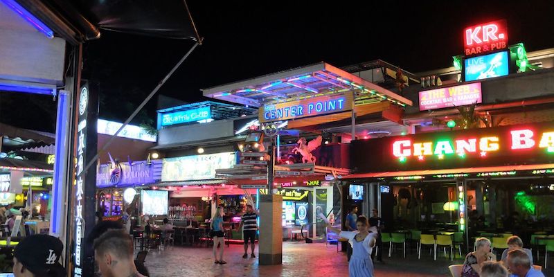 ao nang beach nightlife (soi rca)