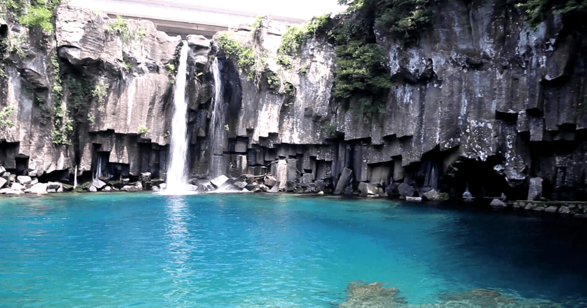 cheonjeyeon falls