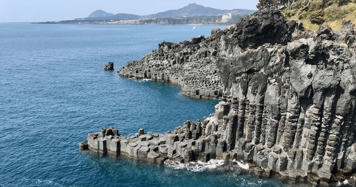 daepo jusangjeolli cliff