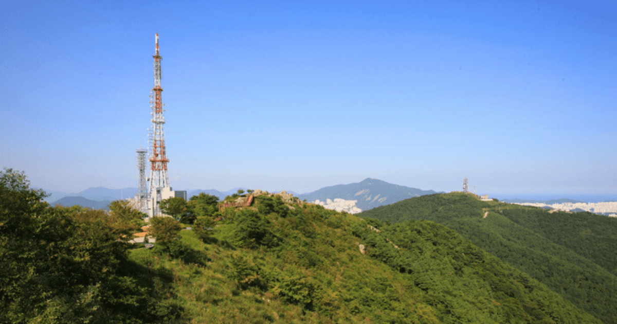 hwangnyeongsan mountain