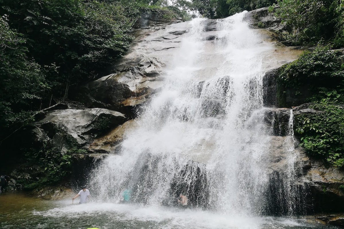 Lata Medang Waterfall (Air Terjun Lata Medang)
