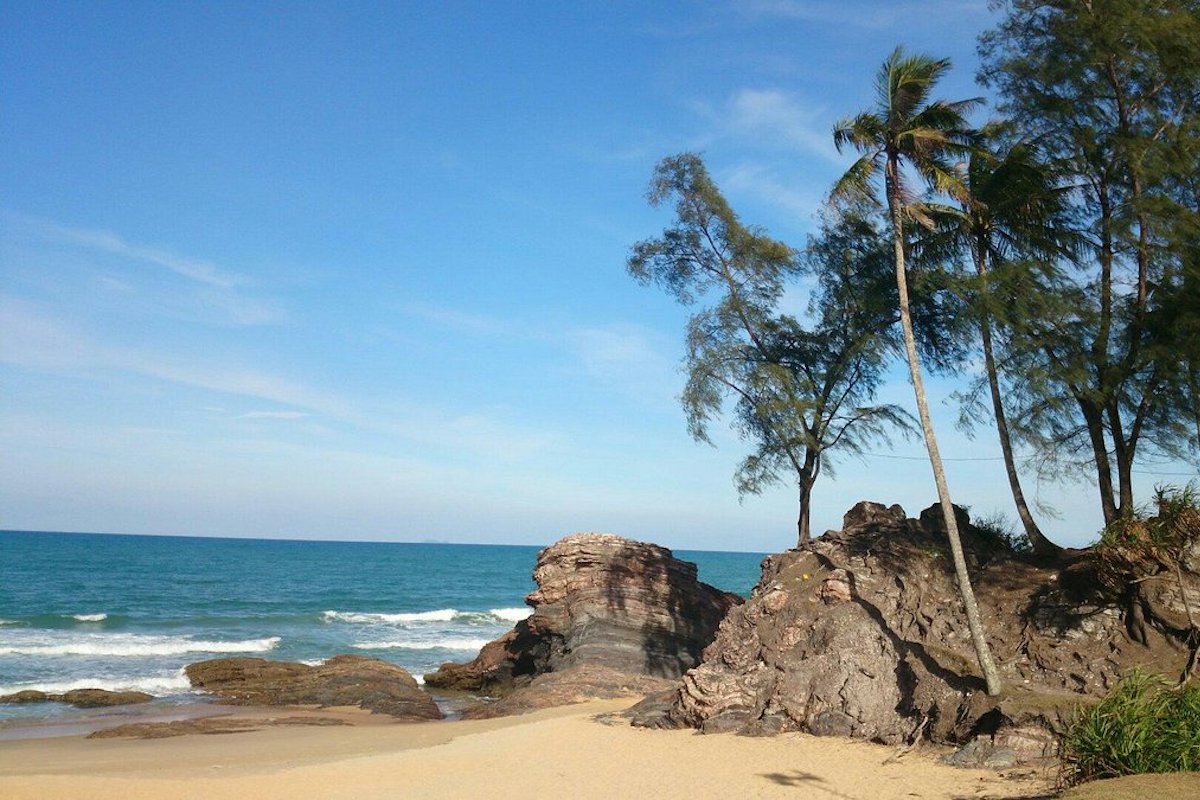 Rantau Abang Beach (Pantai Rantau Abang)