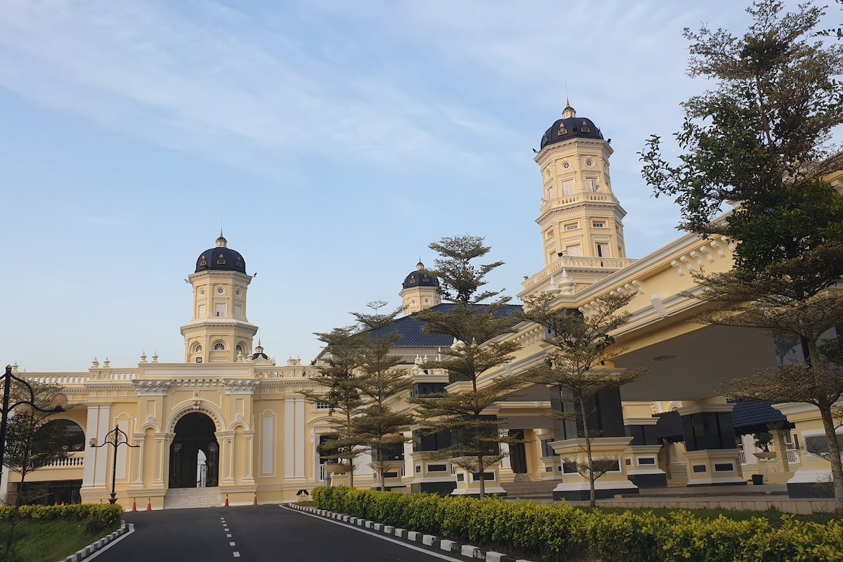 Sultan Abu Bakar State Mosque