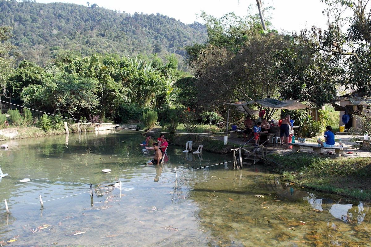 Kolam Air Panas Sungai Serai (Sungai Serai Hot Spring)