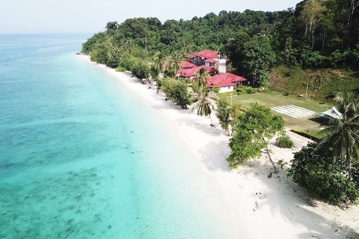 Tinggi Island (Pulau Tinggi)